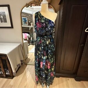 SLNY One-Shoulder Floral Dress - Black and Purple